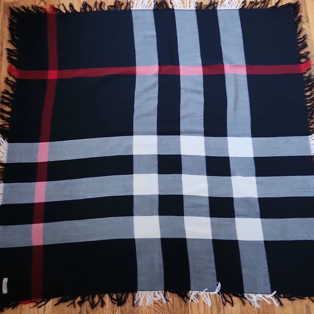 Burberry Tricolor Dark Navy Red White Fringe Scarf Shawl Square